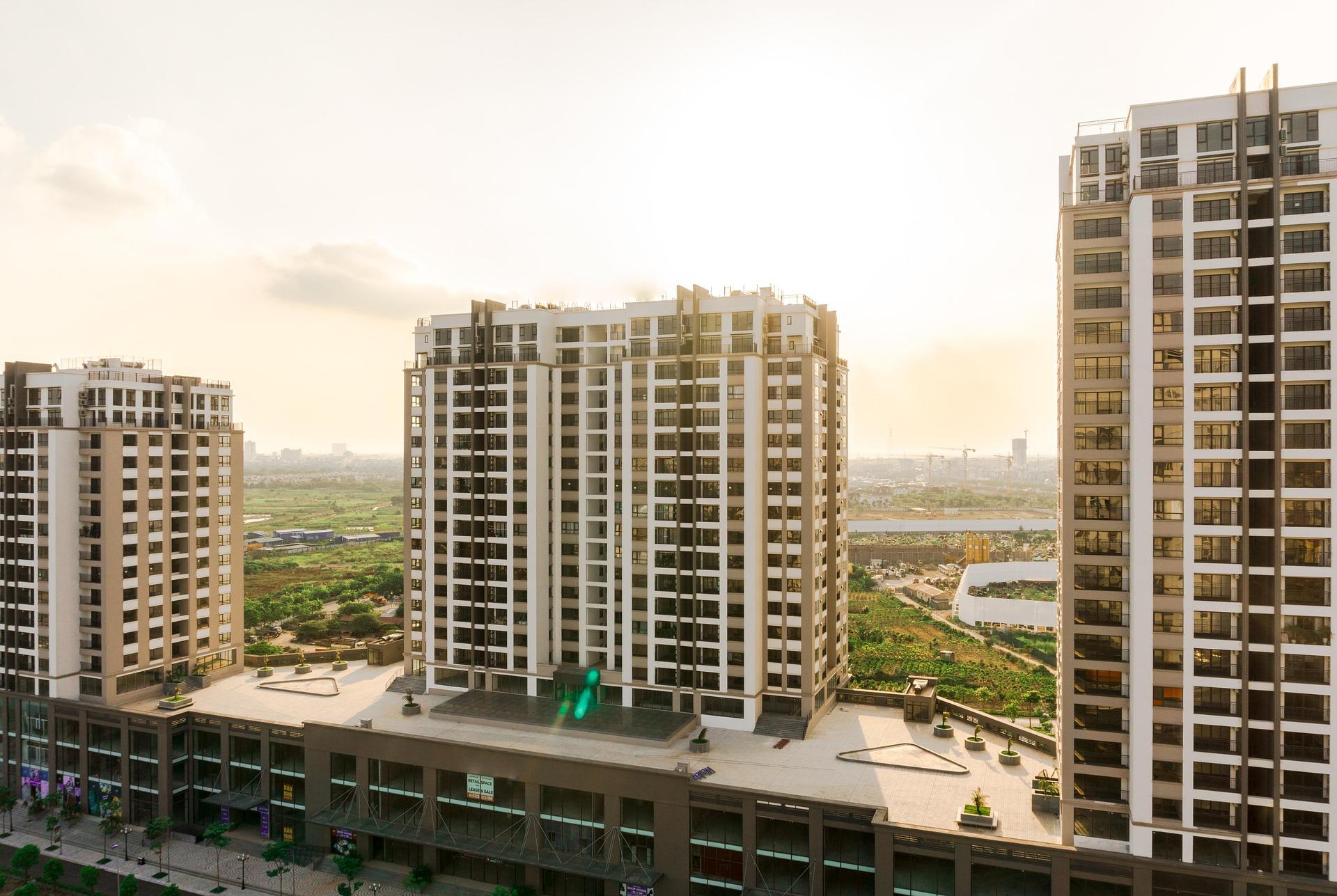 Maharashtra Govt and Lodha Developers Ink Rs 30,000 Crore MoU for Green Integrated Data Centre Park