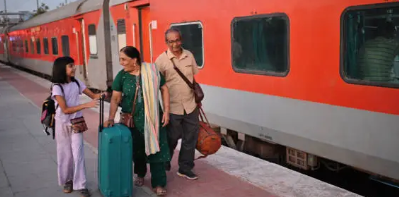 Indian Railways to Enforce Strict Luggage Rules: Know the New Weight and Size Limits