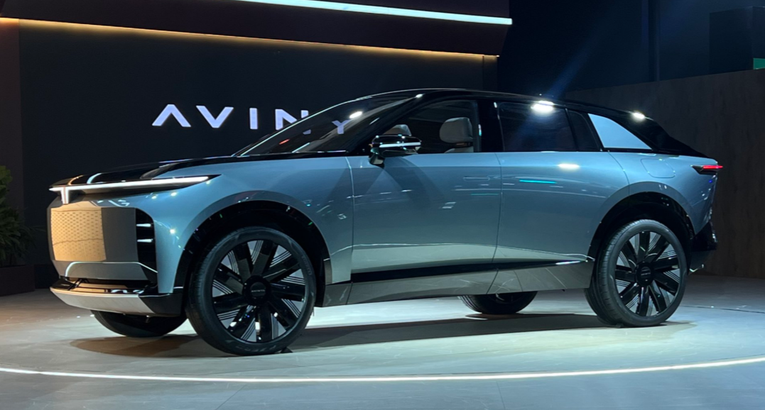 Indian Auto Sector Boom: Peers Hit All-Time Highs While Tata Motors Languishes at 52-Week Lows – A Deep Dive for Investors