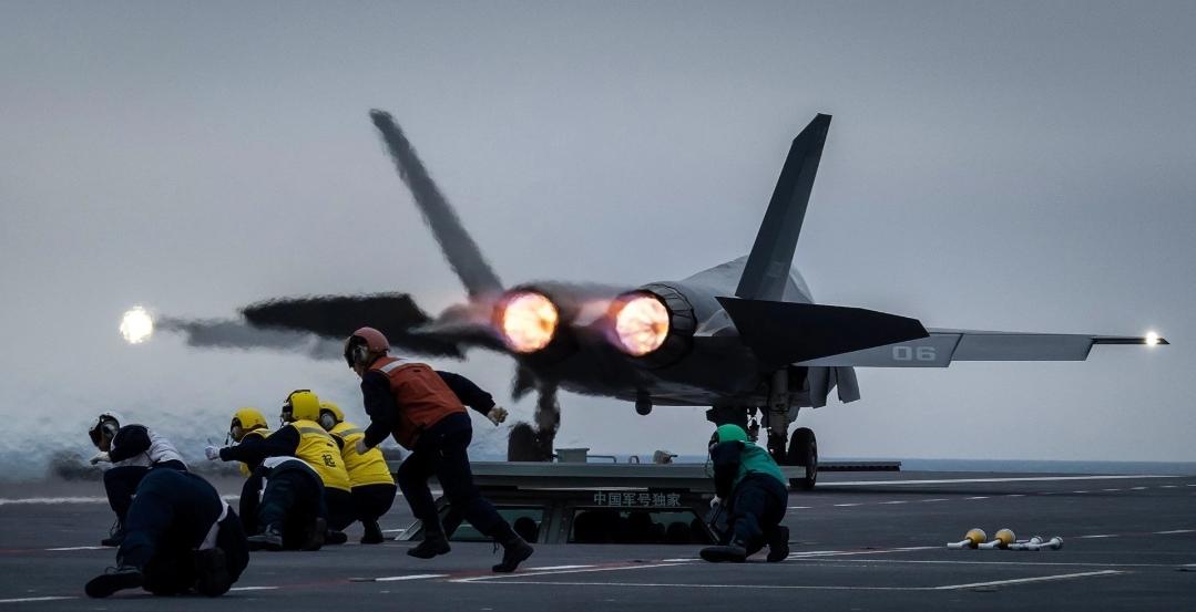 China Commissions Its Most Advanced Aircraft Carrier ‘Fujian’, Raising Tensions in Taiwan and Washington