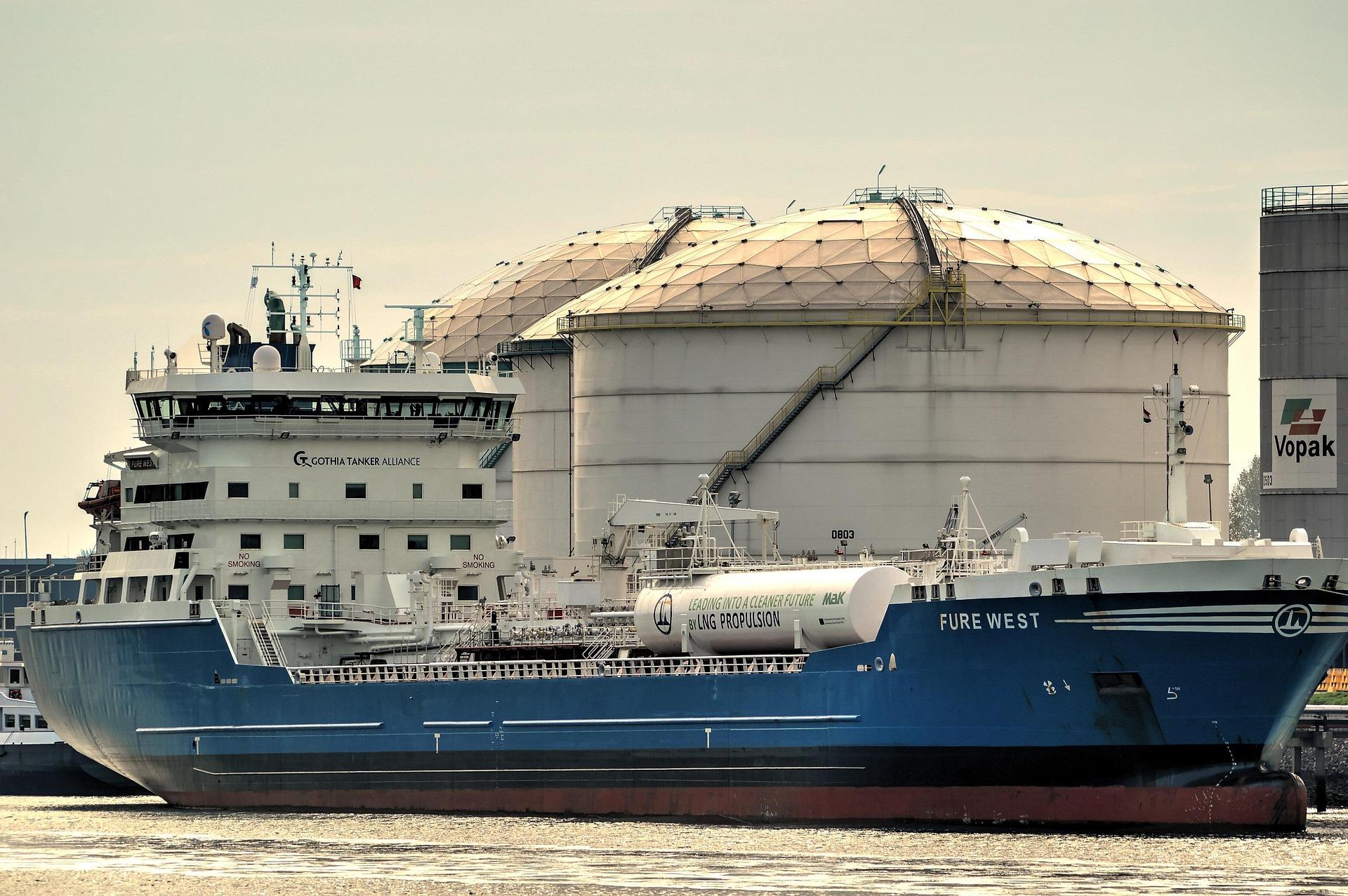 India's Russian Oil Imports Hit 1.96 Million Barrels Per Day in May 2025, Despite U.S. Tariff Threats